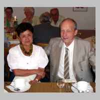 59-05-1181 8. Schirrauer Kirchspieltreffen 2005 - Das Ehepaar Monziern feiert in diesem Jahr am 24. Juni seine goldene Hochzeit.JPG